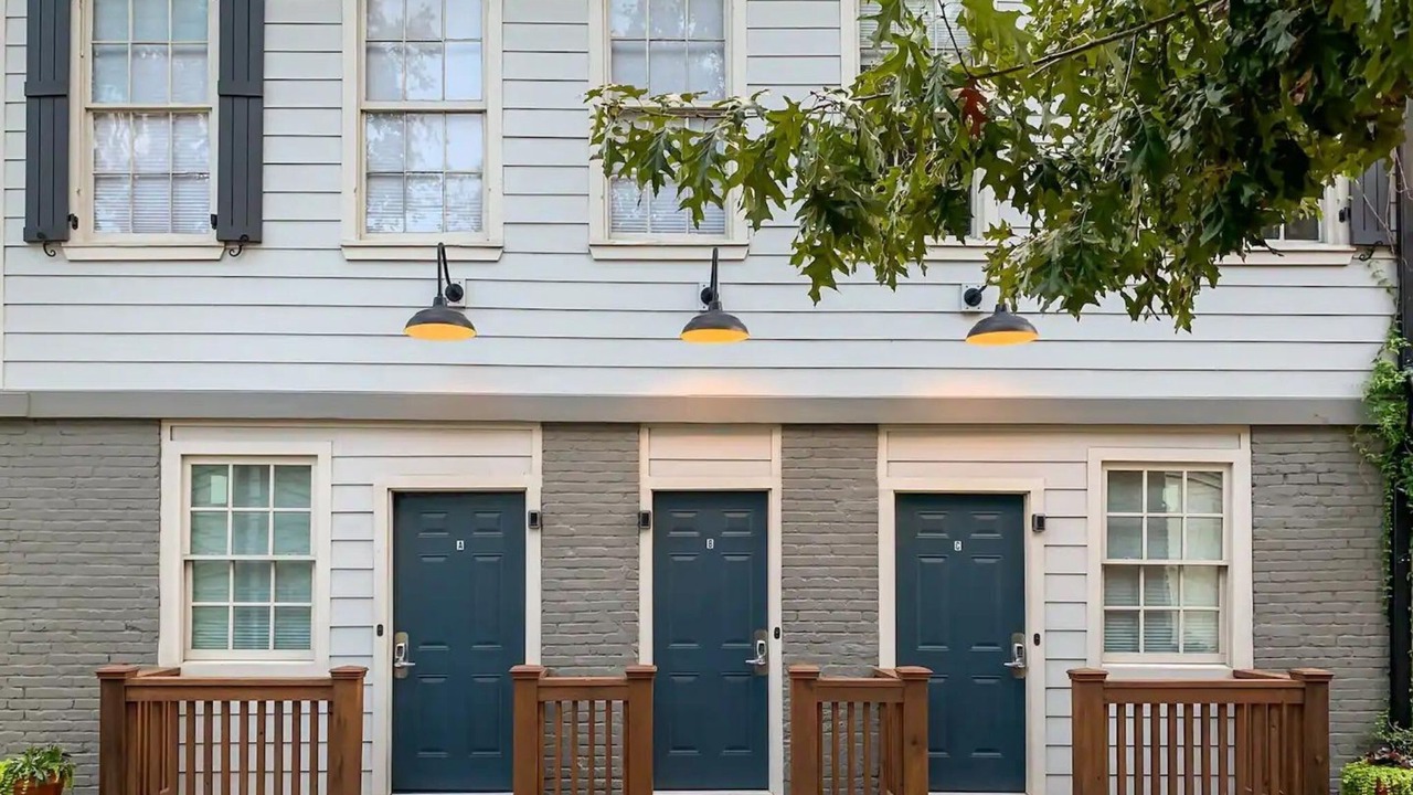 Photo of Outdoor in Savannah Victorian District