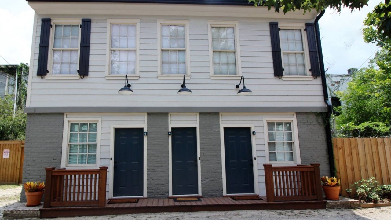 Photo of Outdoor in Savannah Victorian District