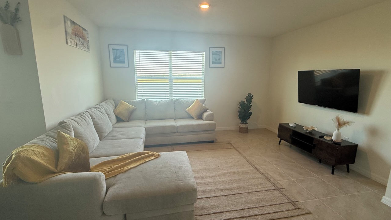 Photo of Livingroom in St. Cloud