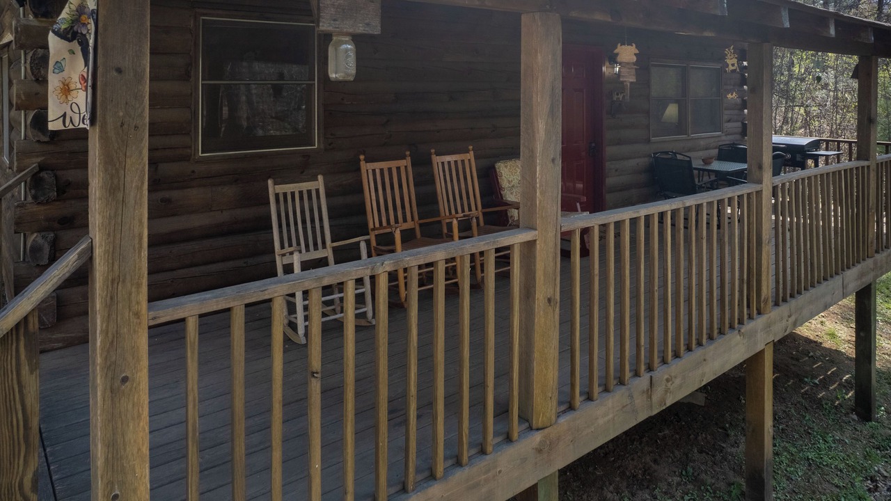 Photo of Patio Balcony in Tuckasegee