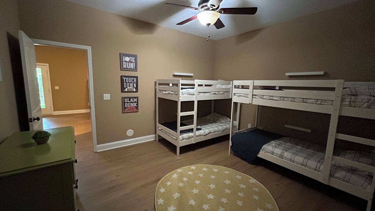 Photo of Bedroom in Anderson