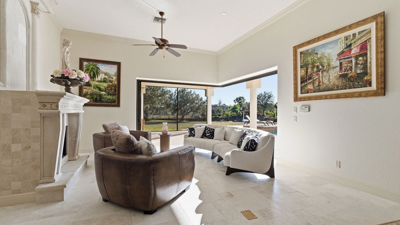 Photo of Livingroom in Fort Ogden