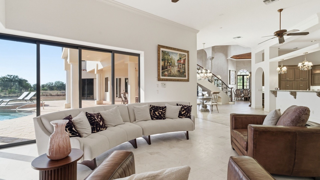 Photo of Livingroom in Fort Ogden