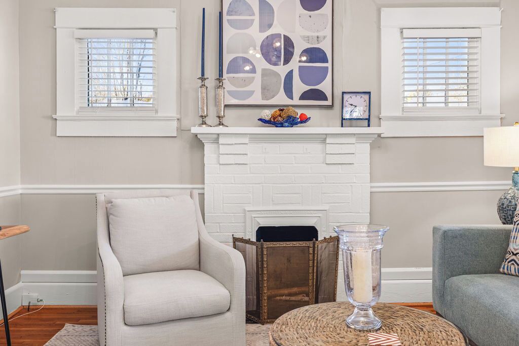 Photo of Livingroom in Gainesville
