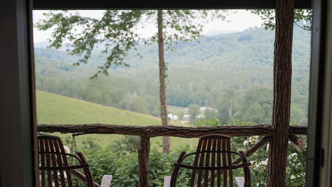 Photo of Patio Balcony in Cullowhee