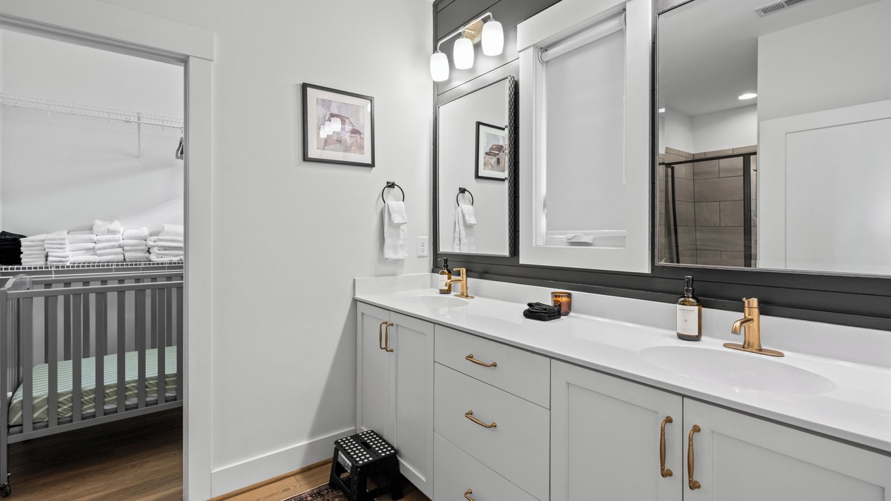 Photo of Bathroom in Taylors