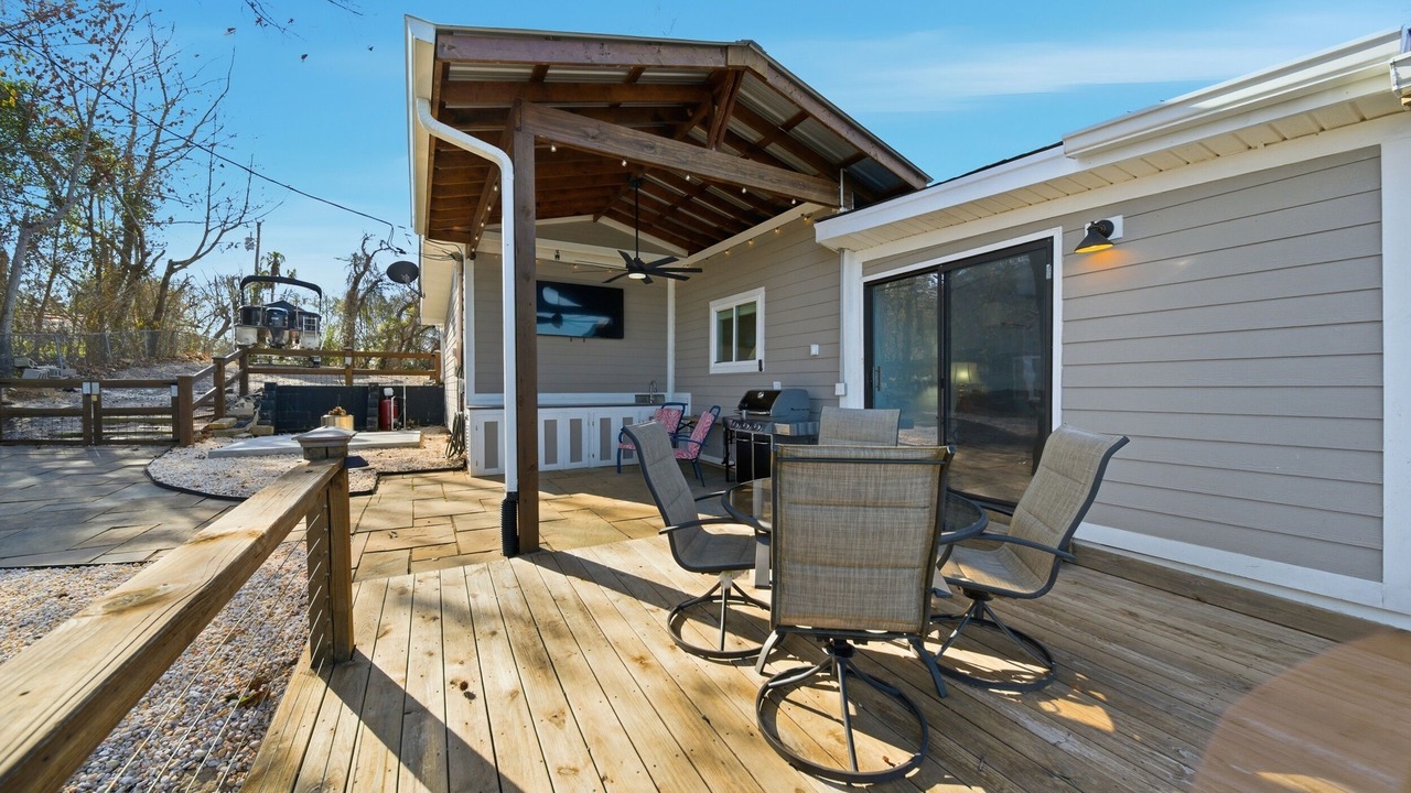 Photo of Outdoor in Leesville