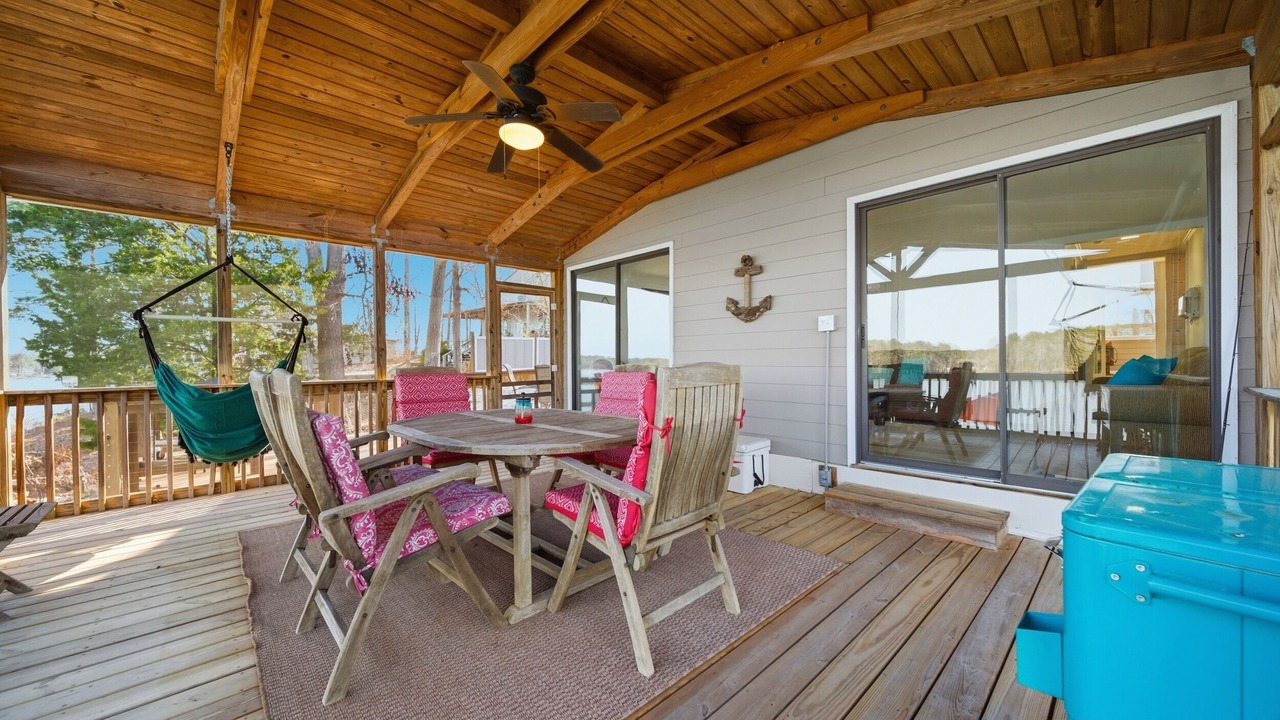 Photo of Outdoor in Leesville