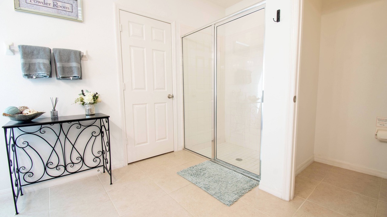 Photo of Bathroom in West Haven
