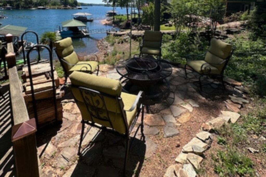 Photo of Patio Balcony in Seneca