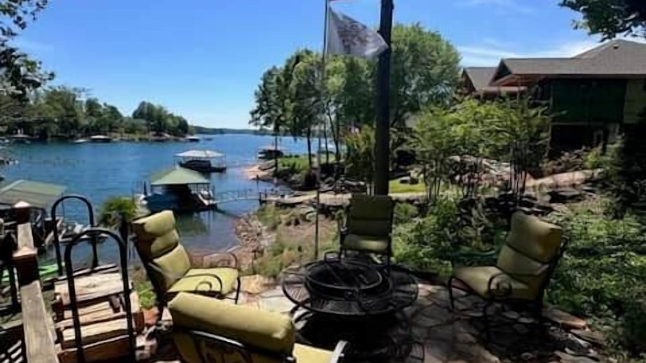 Photo of Outdoor in Seneca