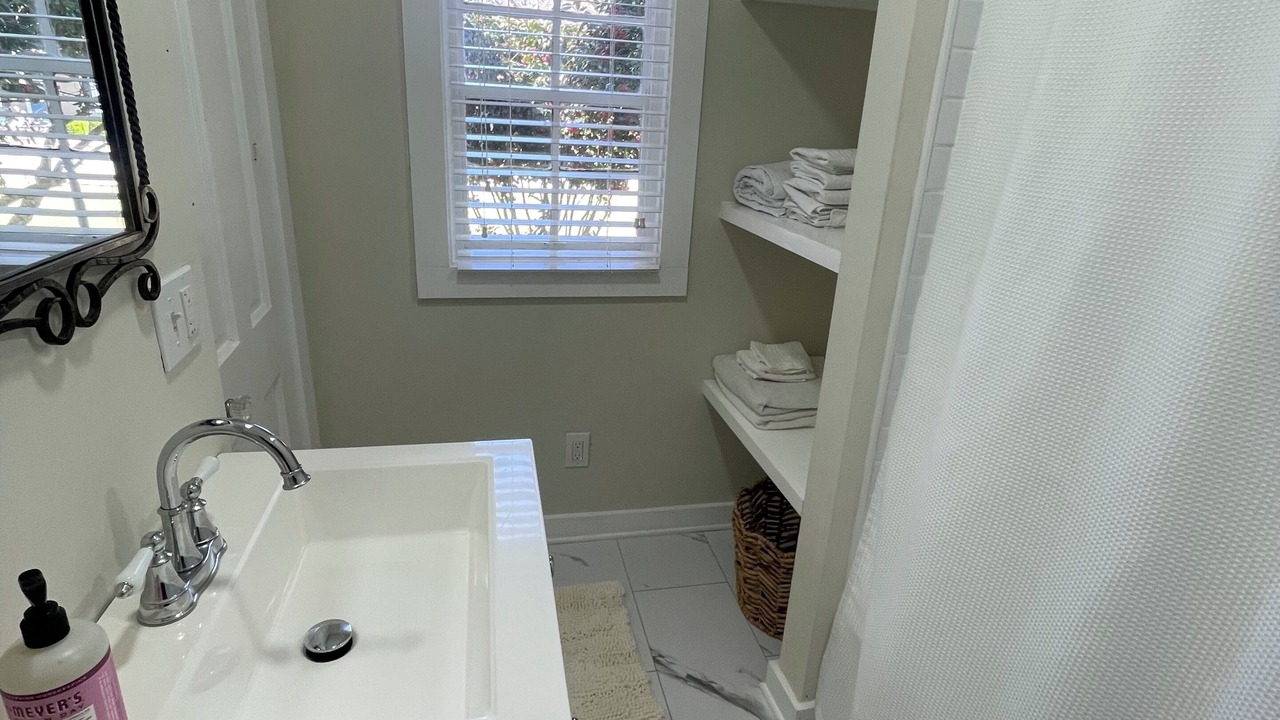 Photo of Bathroom in Union Point