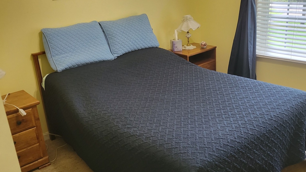 Photo of Bedroom in Seneca