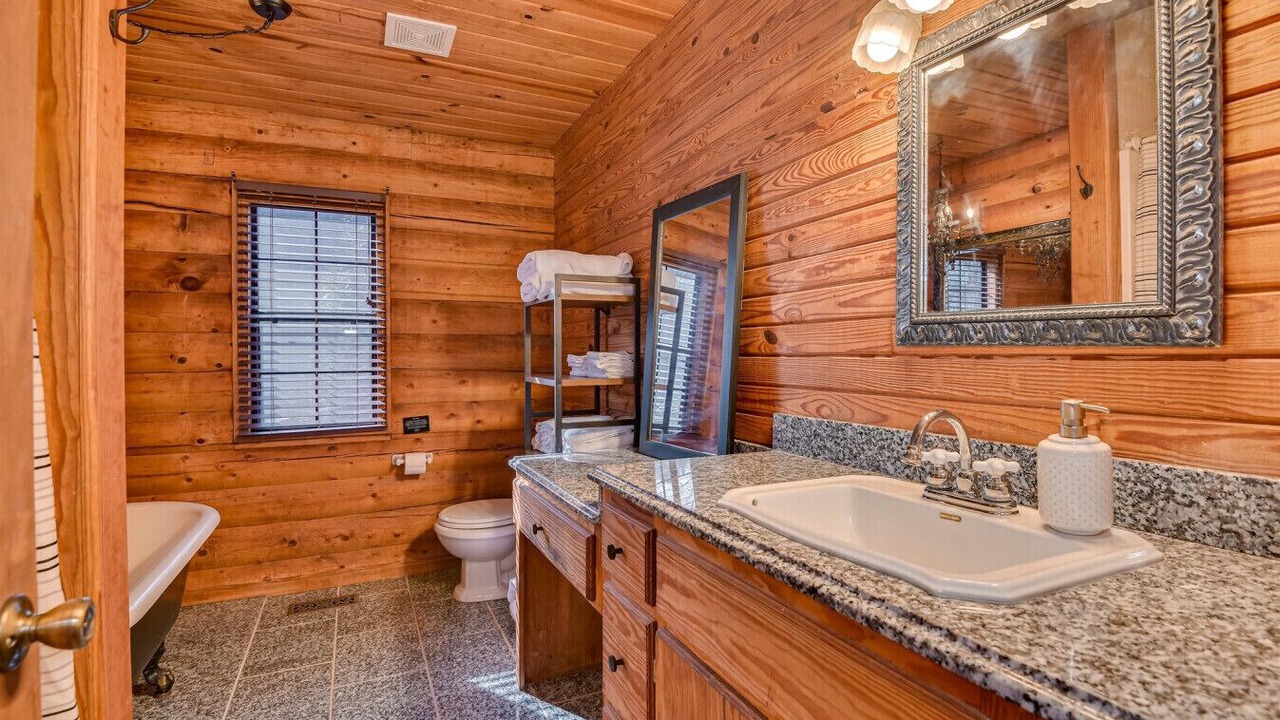 Photo of Bathroom in Tignall