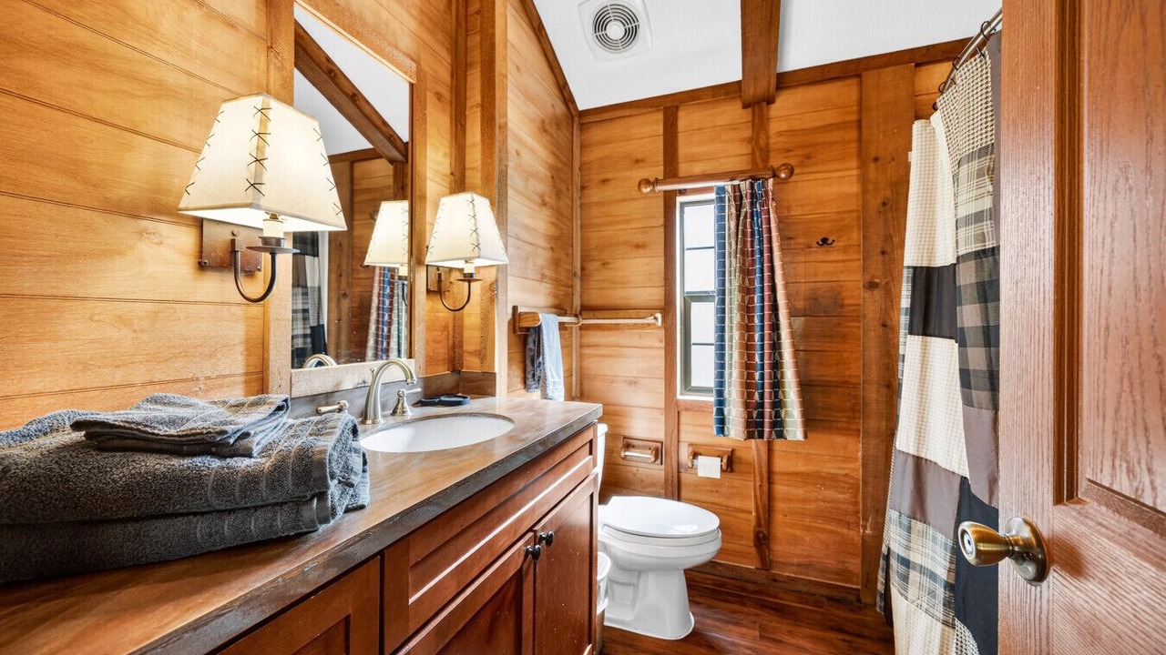 Photo of Bathroom in Irwinville