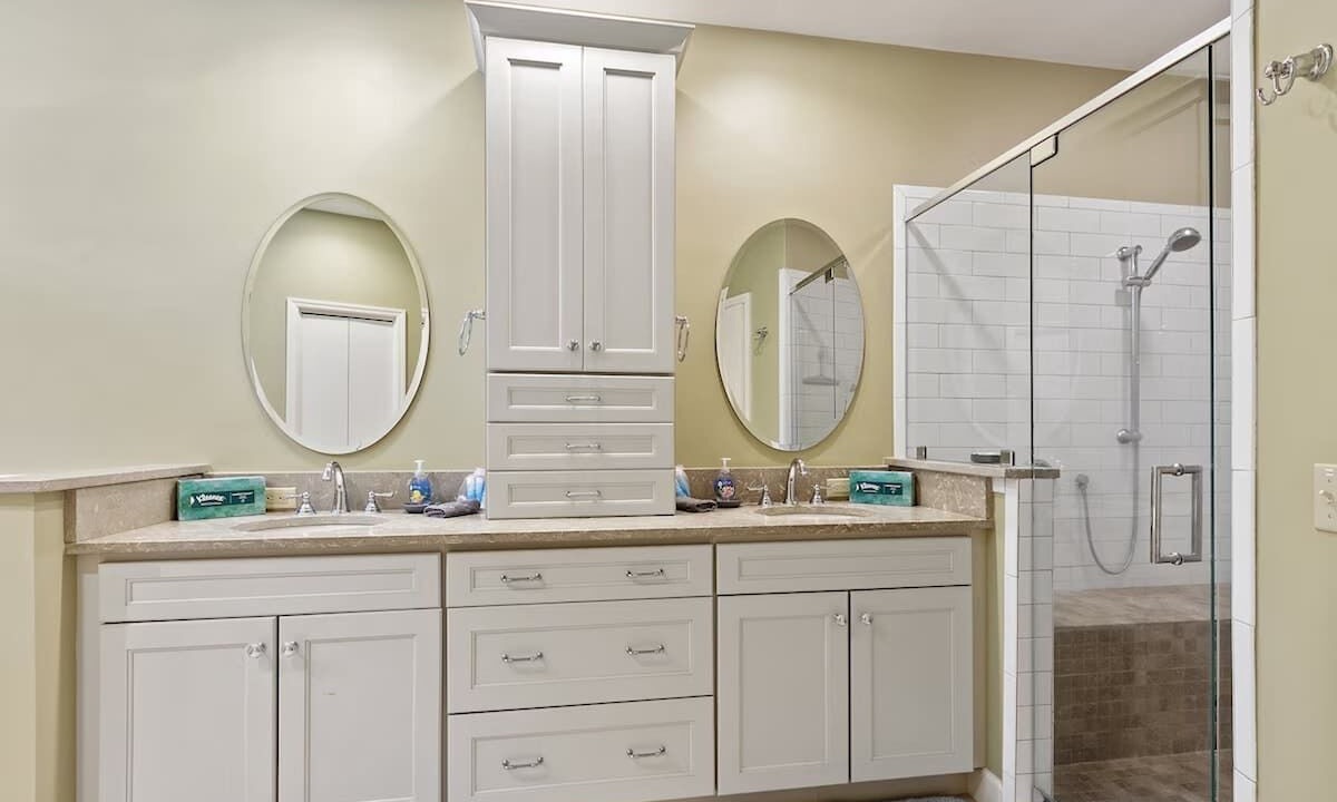 Photo of Bathroom in Lawton Woods