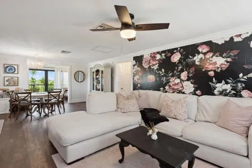 Photo of Livingroom in Goodland
