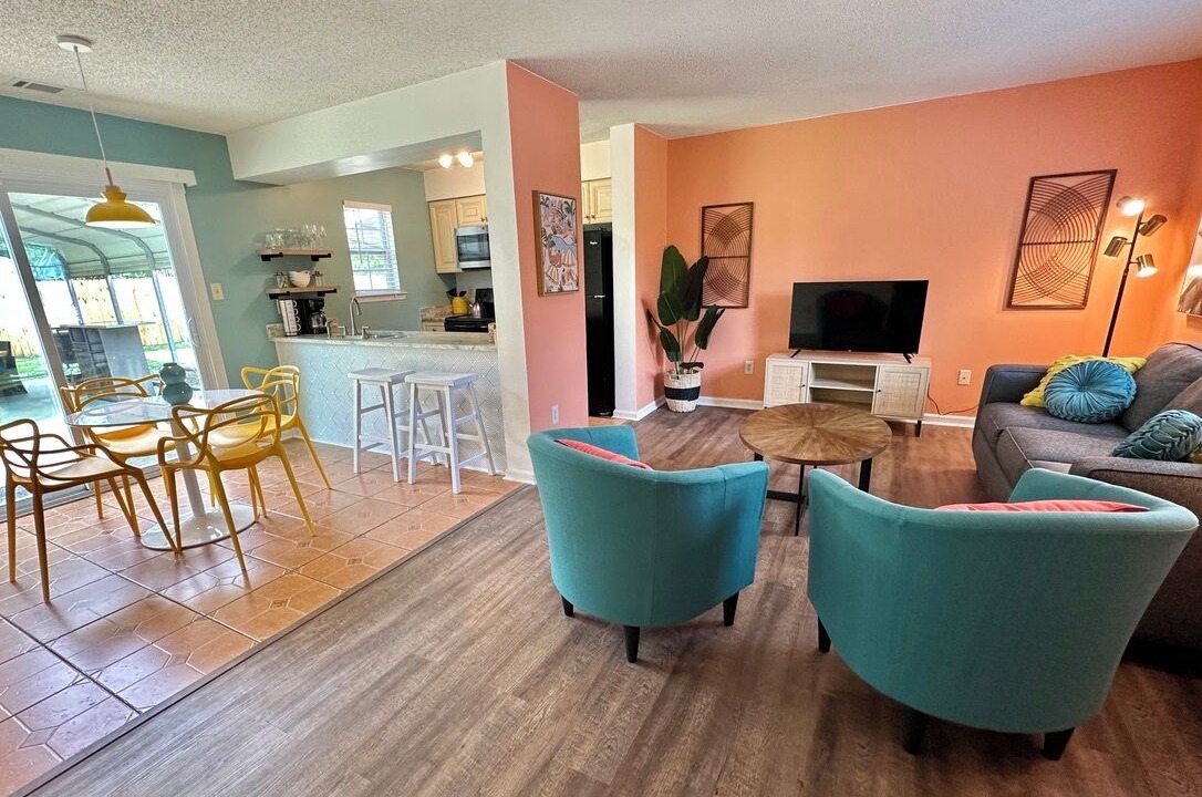 Photo of Livingroom in Savannah