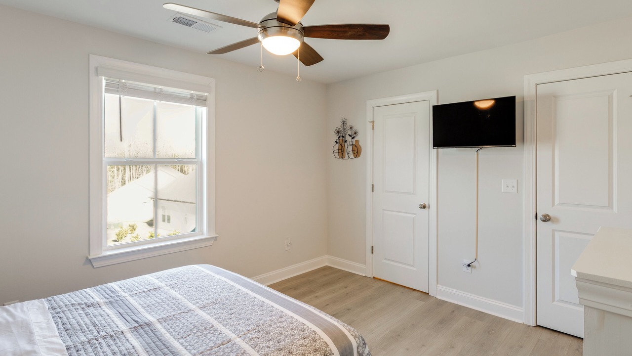 Photo of Bedroom in Greenwood