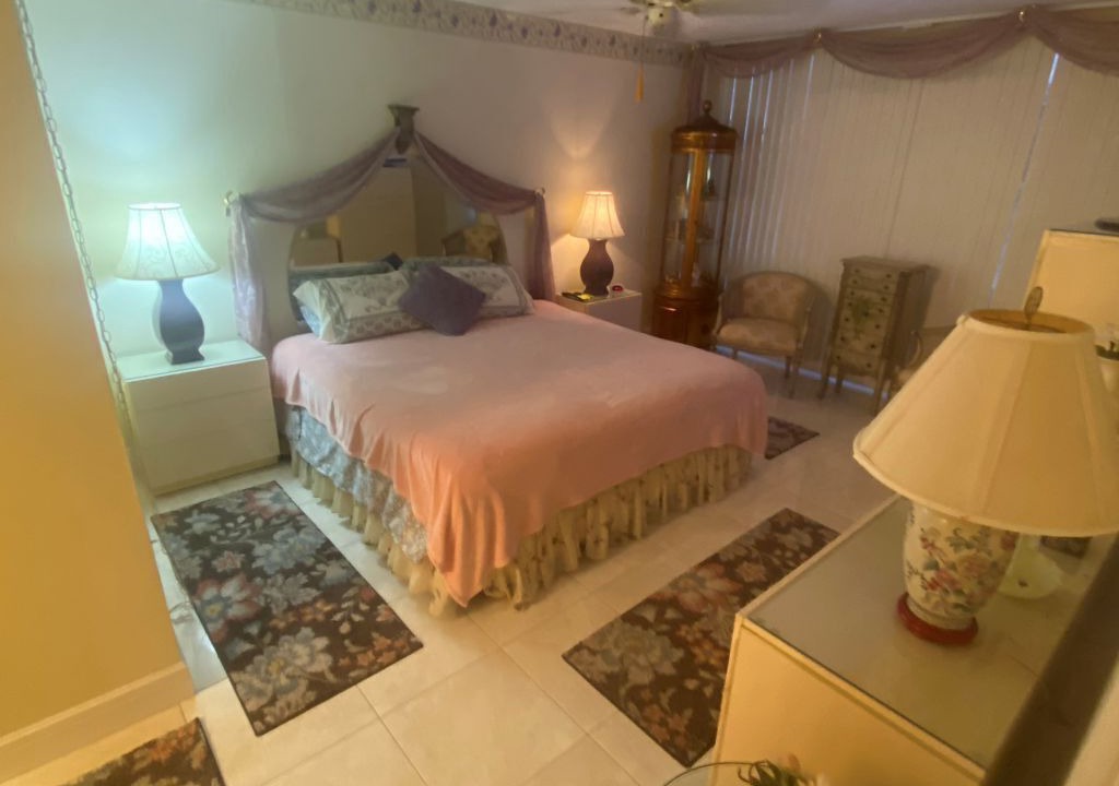 Photo of Bedroom in Bayway Isles