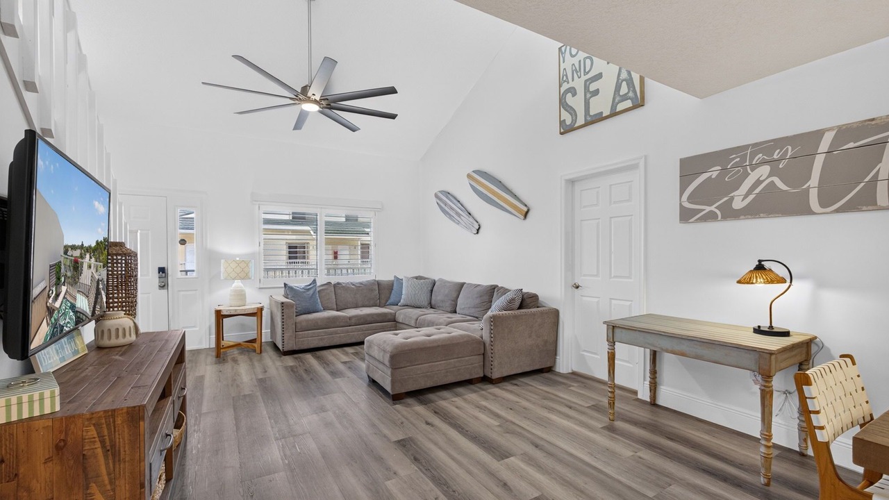Photo of Livingroom in Bella Vista