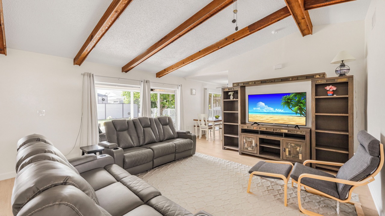 Photo of Livingroom in Isles of Capri
