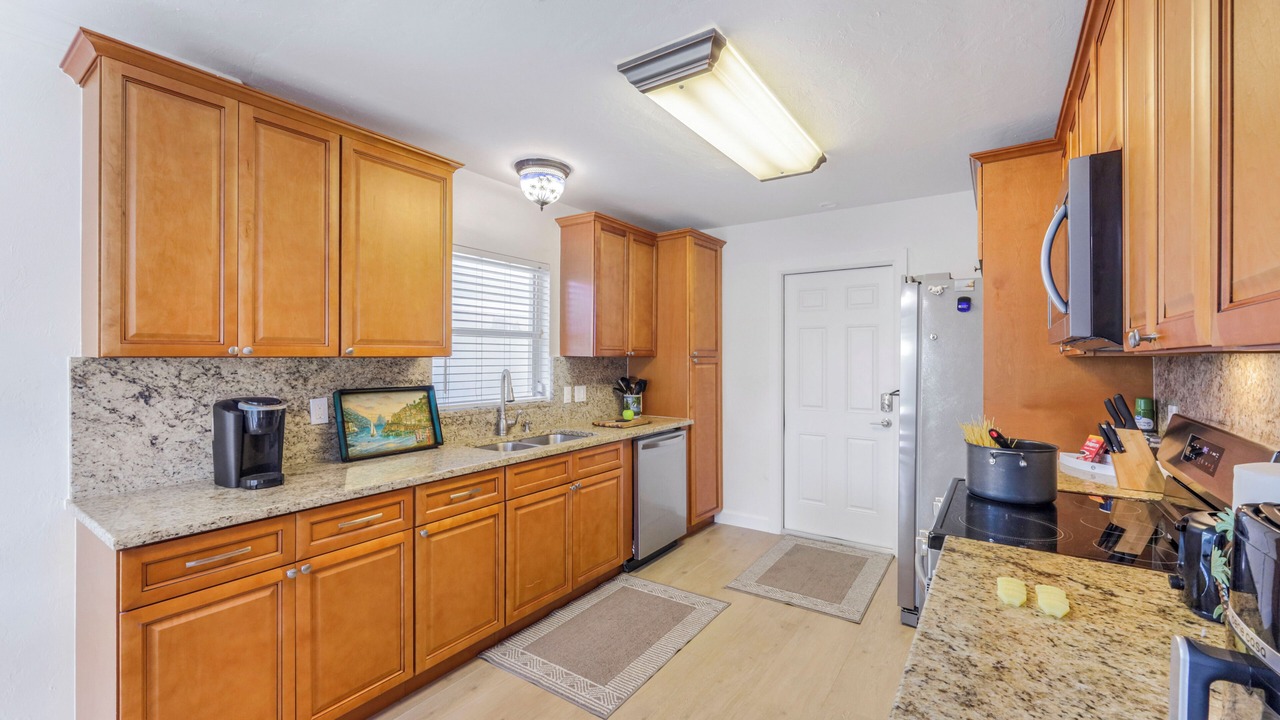 Photo of Kitchen in Isles of Capri