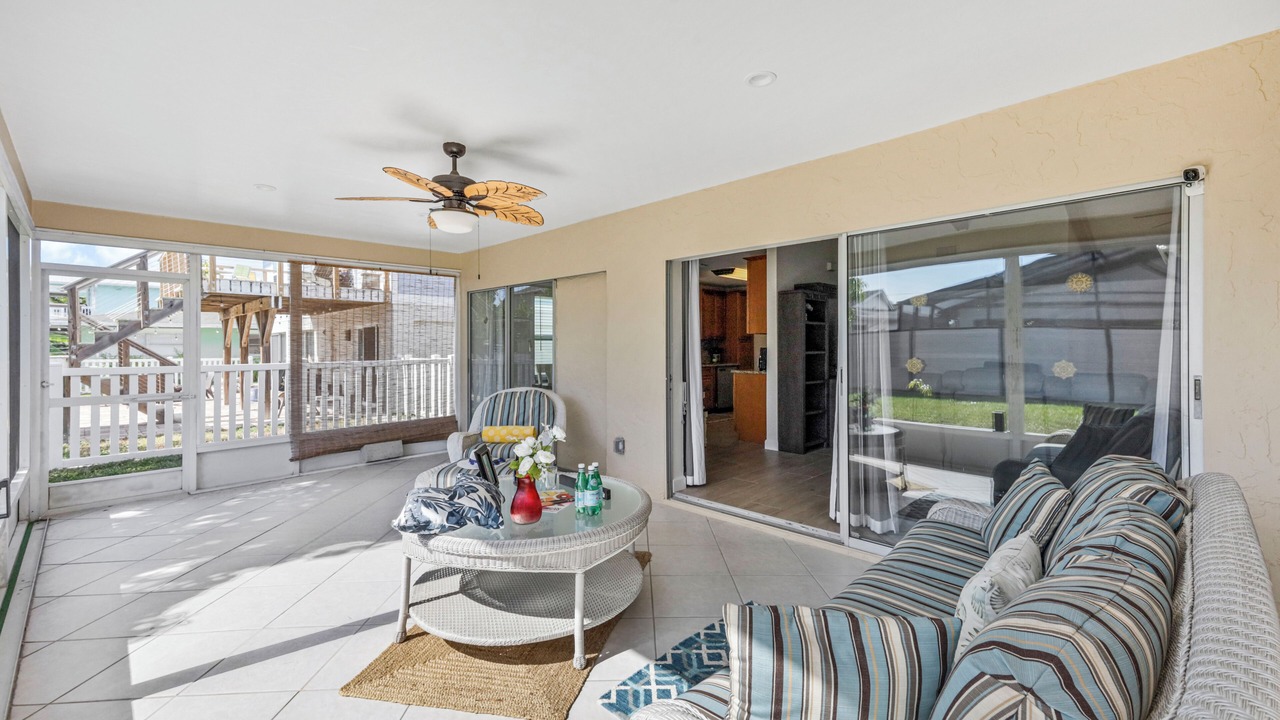 Photo of Livingroom in Isles of Capri