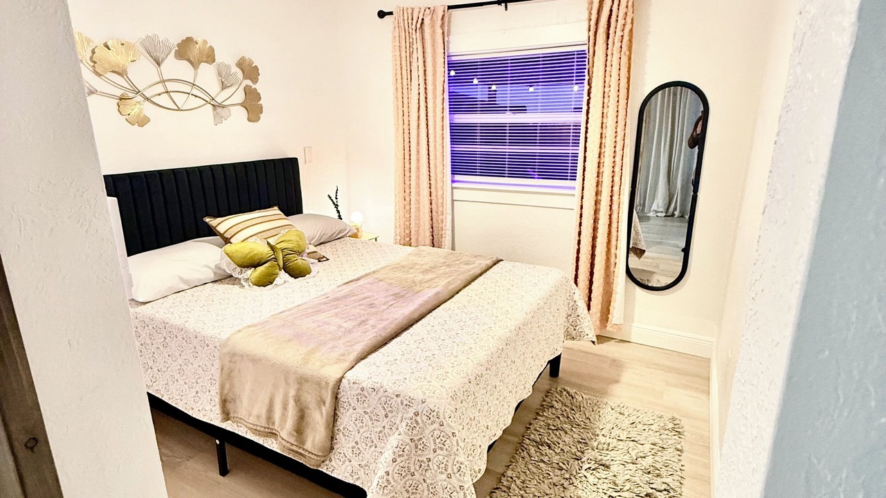 Photo of Bedroom in Saint Cloud