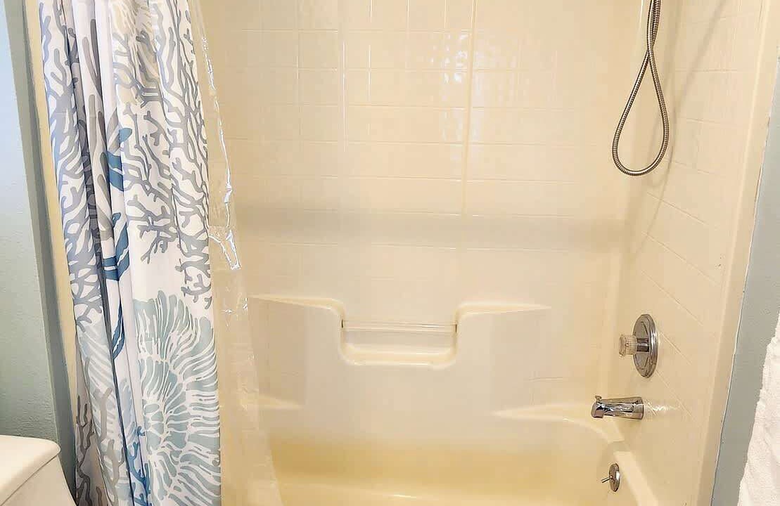Photo of Bathroom in Floridana Beach