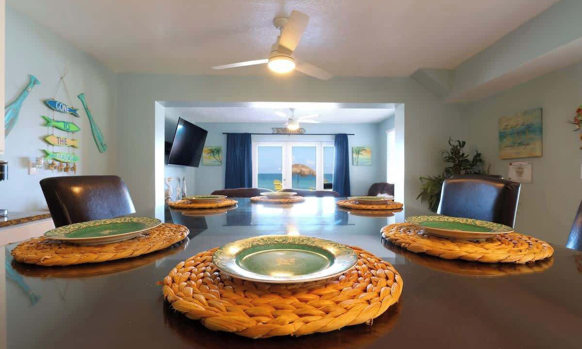 Photo of Bedroom in Floridana Beach
