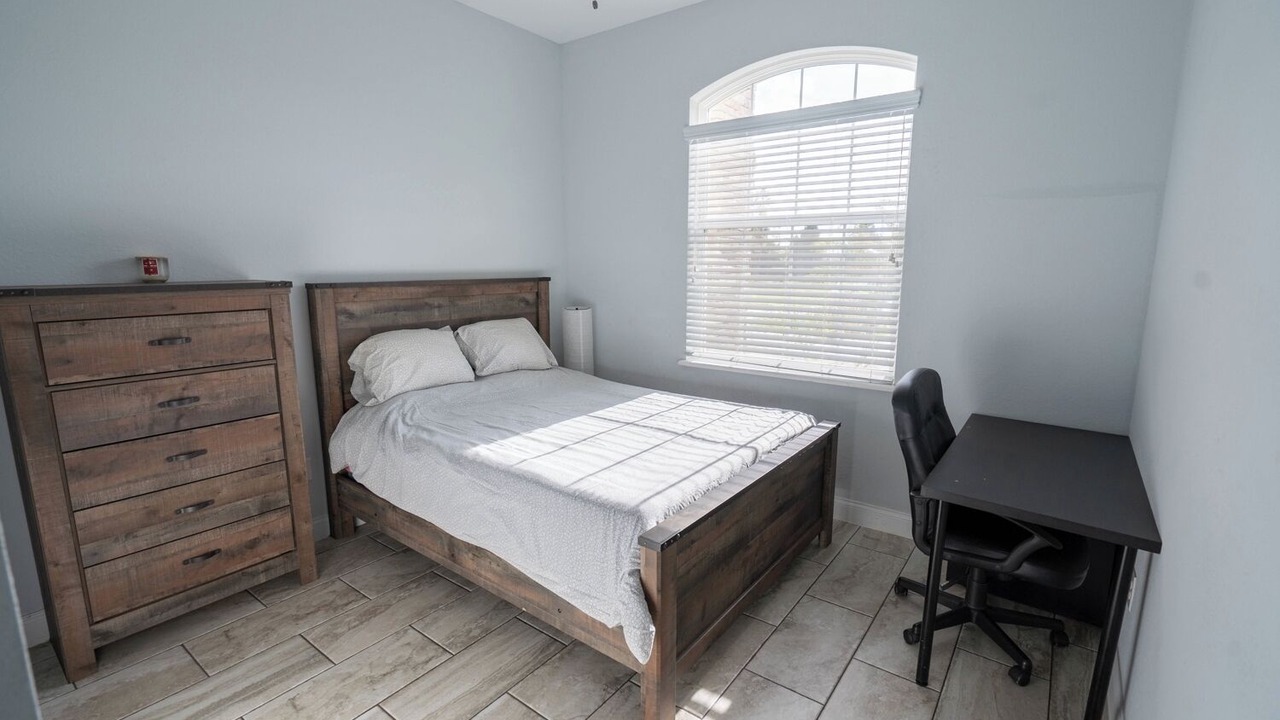 Photo of Bedroom in Winter Haven