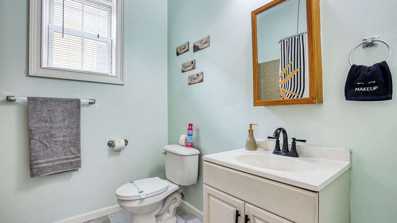 Photo of Bathroom in Metropolitan