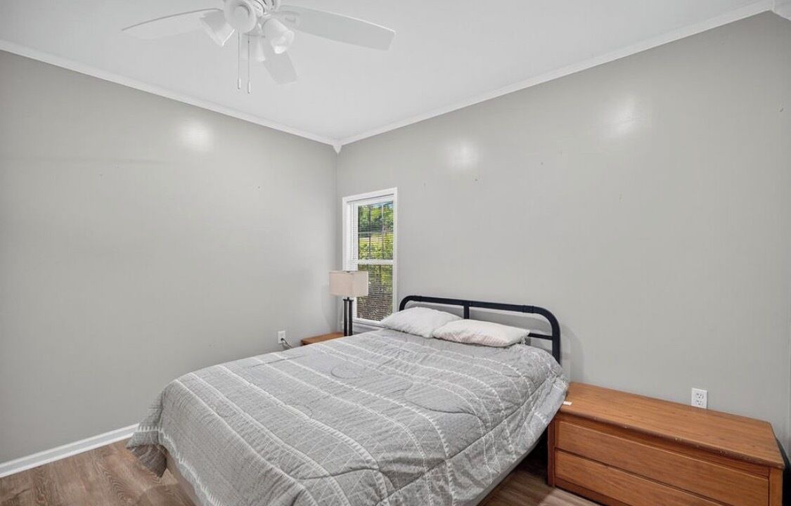 Photo of Bedroom in Townville