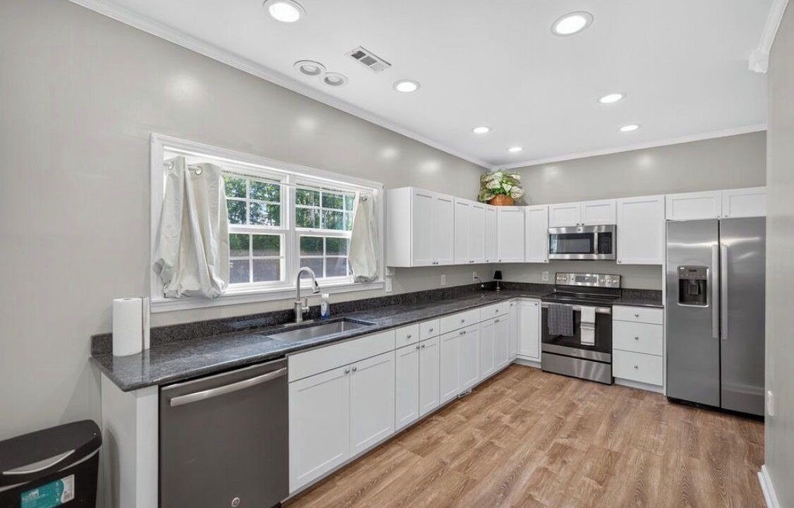 Photo of Kitchen in Townville