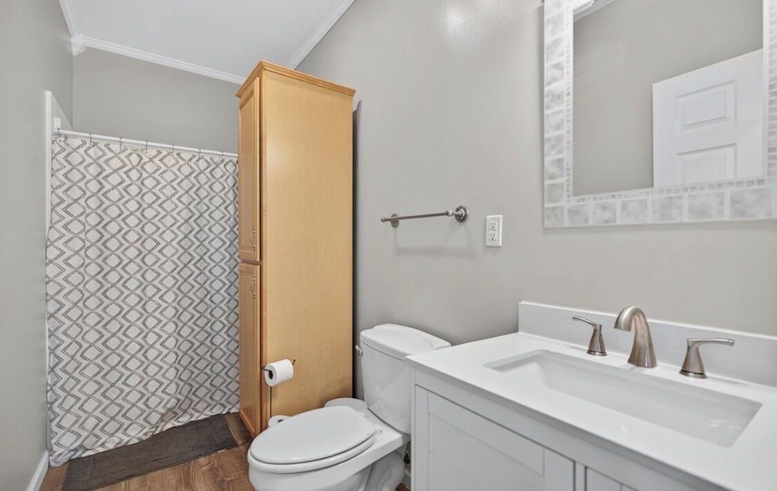 Photo of Bathroom in Townville