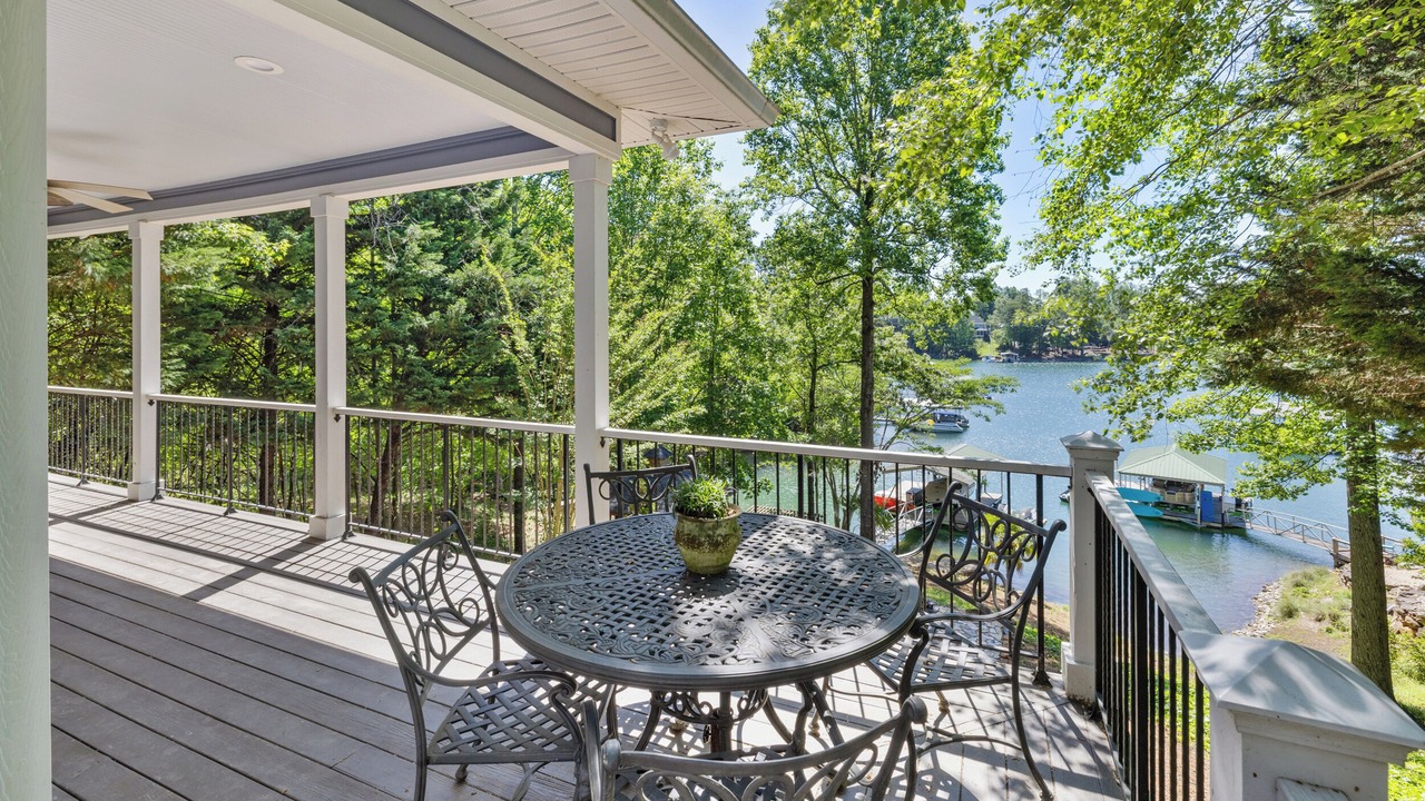 Photo of Outdoor in Seneca