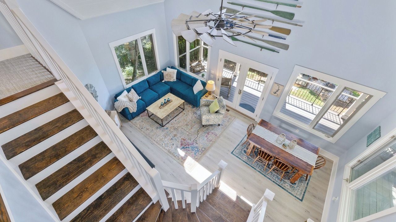 Photo of Livingroom in Seneca
