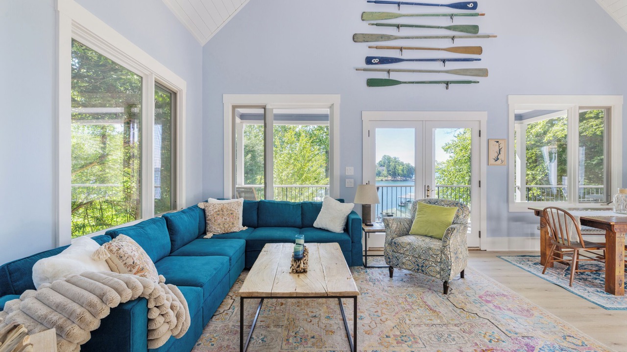 Photo of Livingroom in Seneca