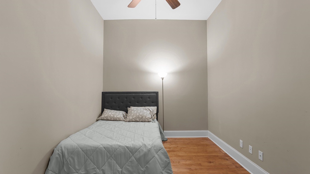 Photo of Bedroom in Downtown
