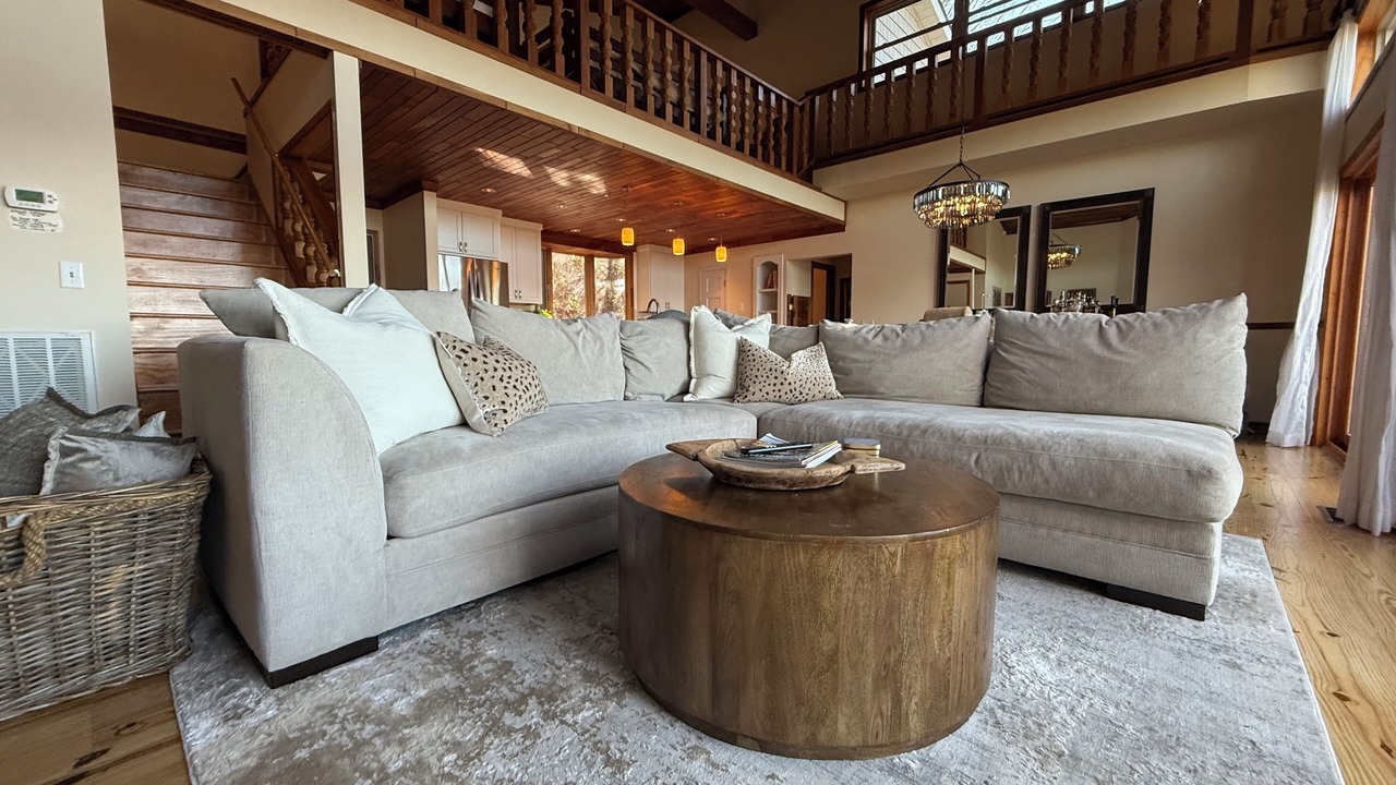 Photo of Livingroom in Glenville