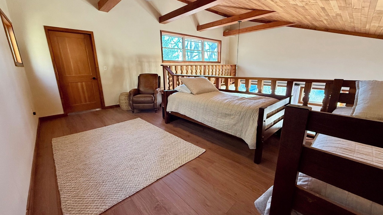 Photo of Bedroom in Glenville