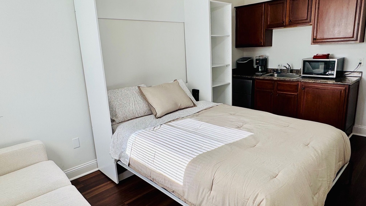 Photo of Bedroom in Thomas Square