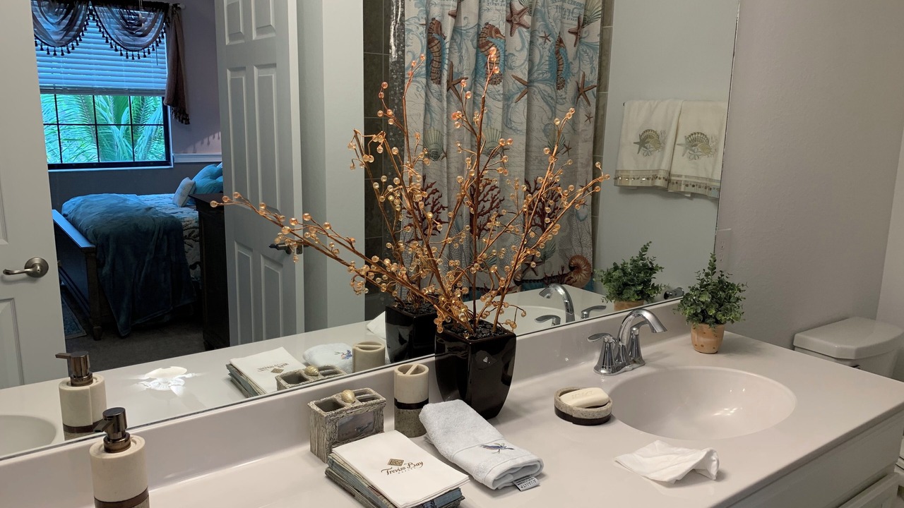 Photo of Bathroom in Naples