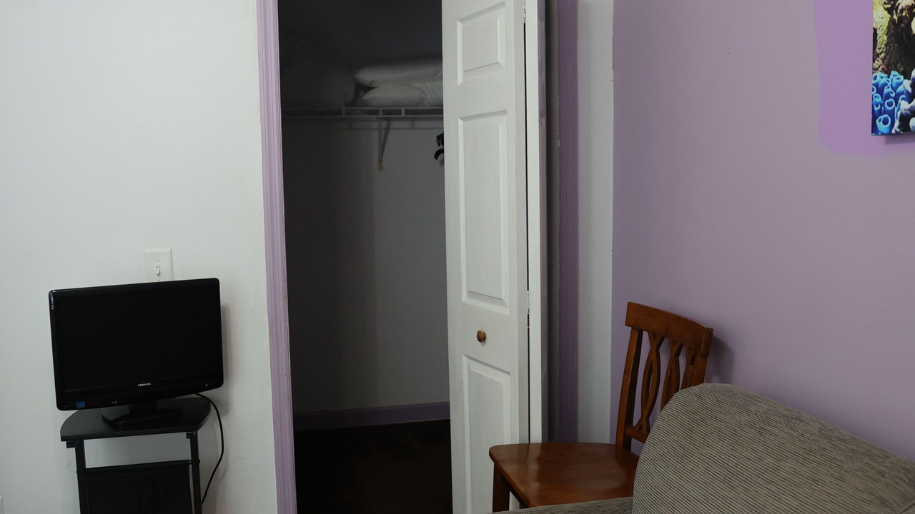 Photo of Livingroom in Dobbins Heights