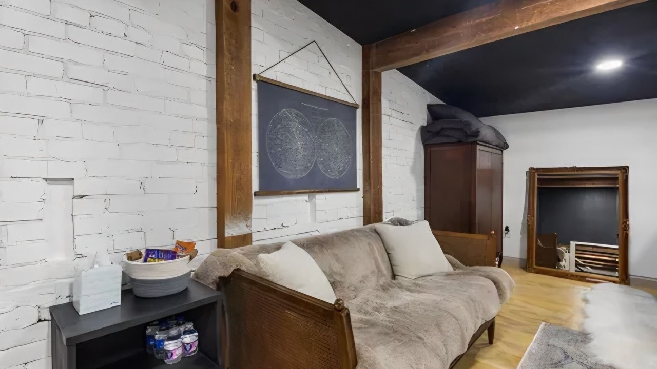 Photo of Livingroom in Salley