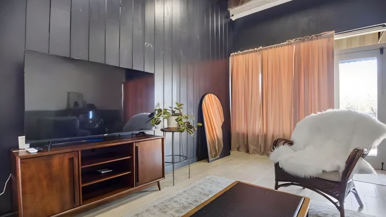 Photo of Livingroom in Salley