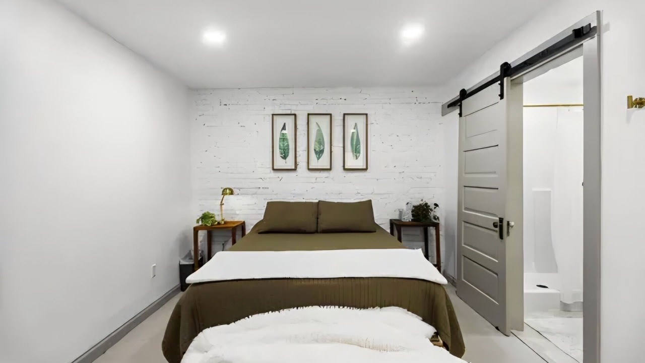 Photo of Bedroom in Salley