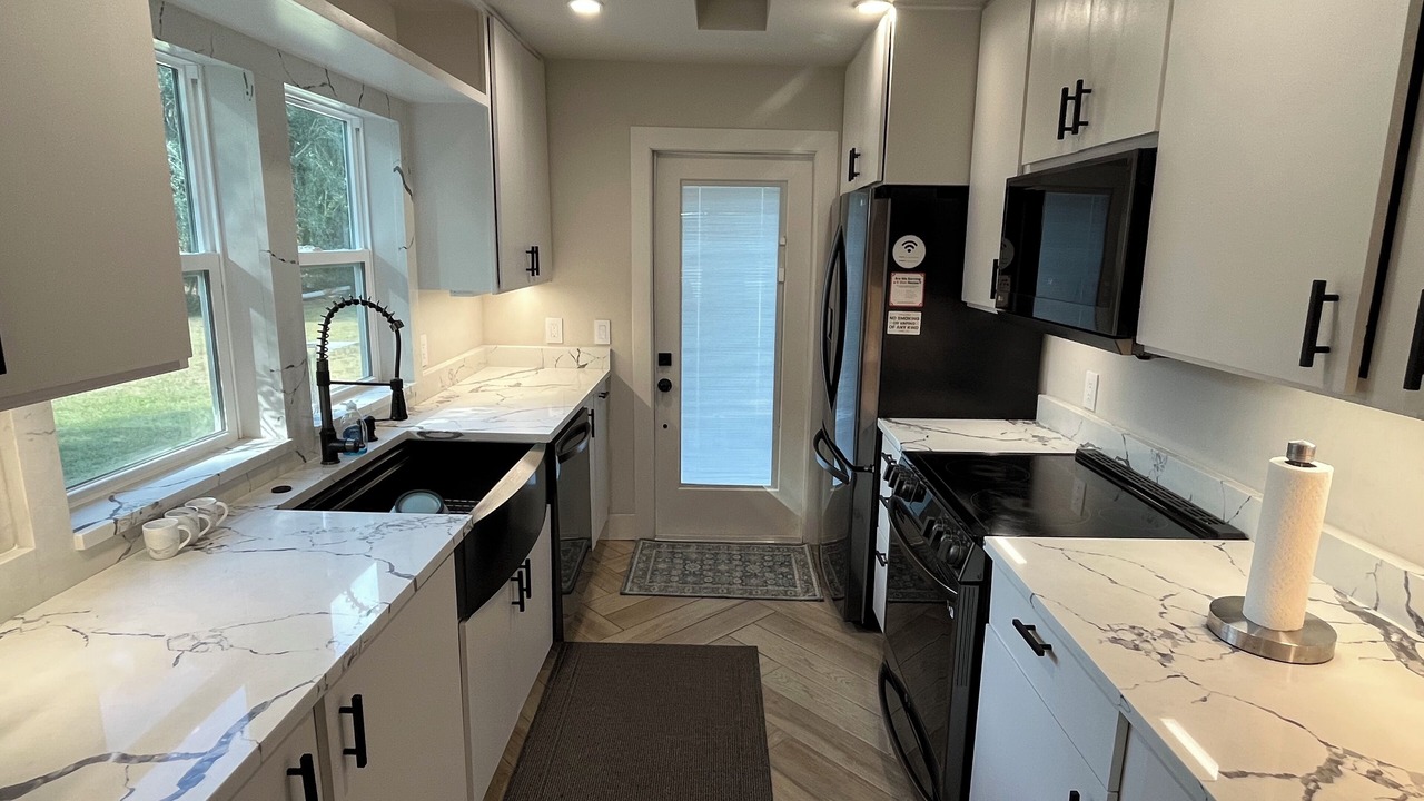 Photo of Kitchen in Walker's Island