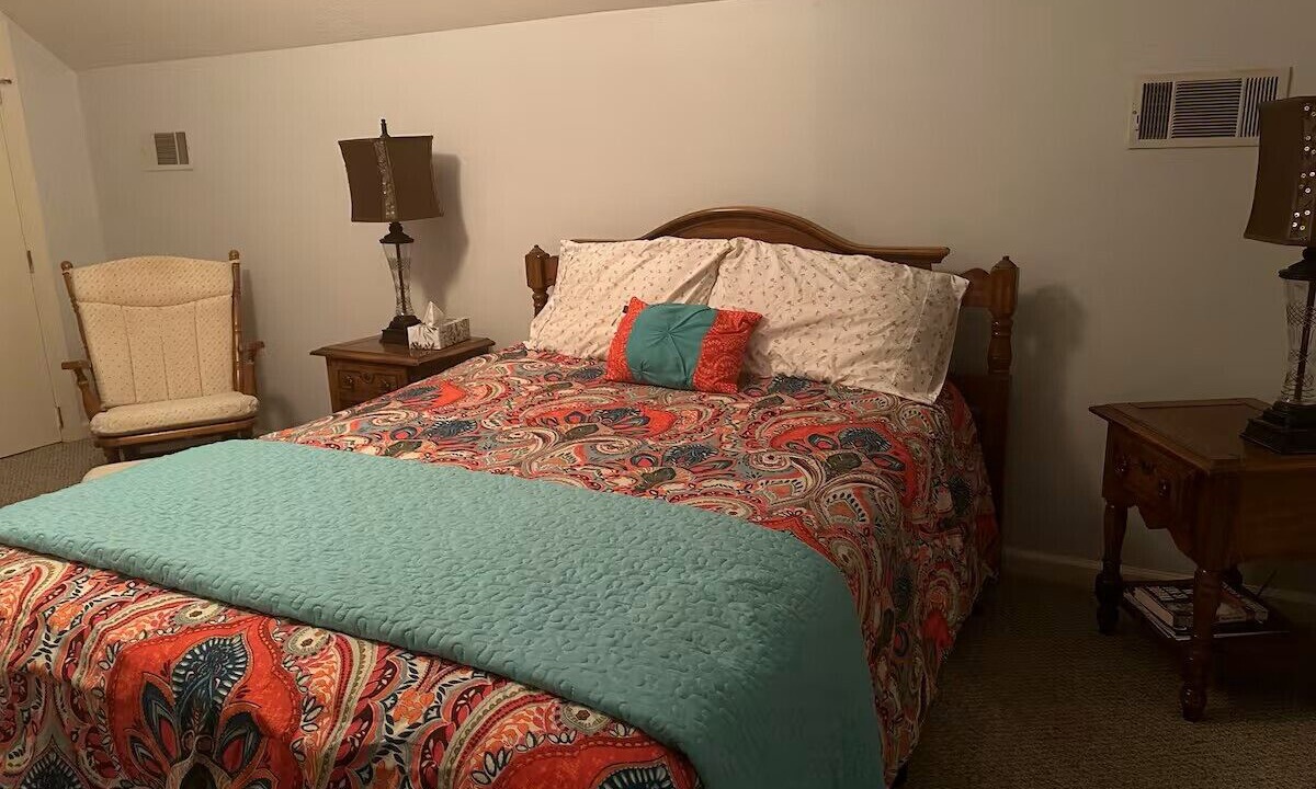 Photo of Bedroom in Martinez